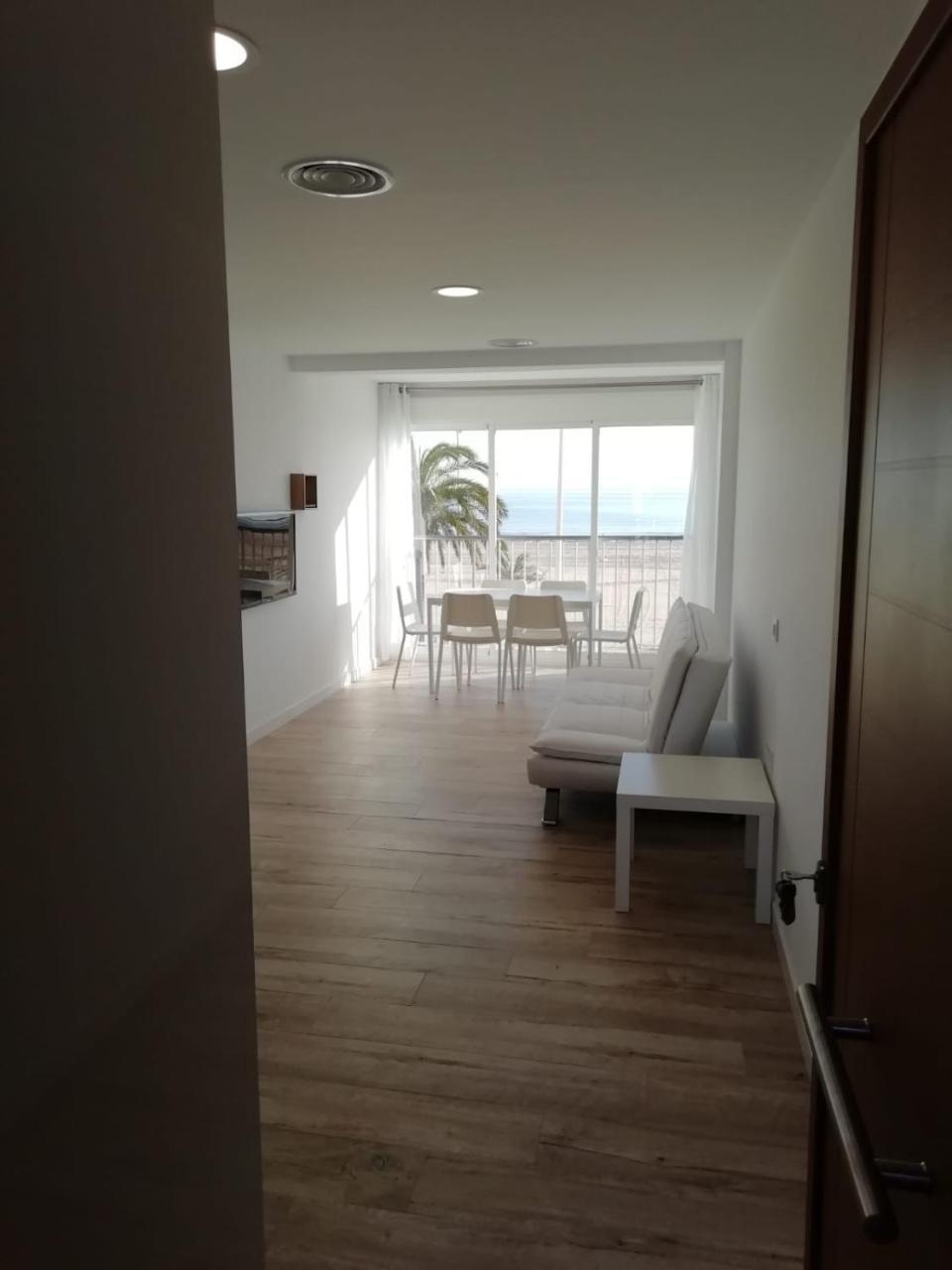 Infante Primera Linea Gandia Playa Solo Familias Playa de Gandia Exterior foto